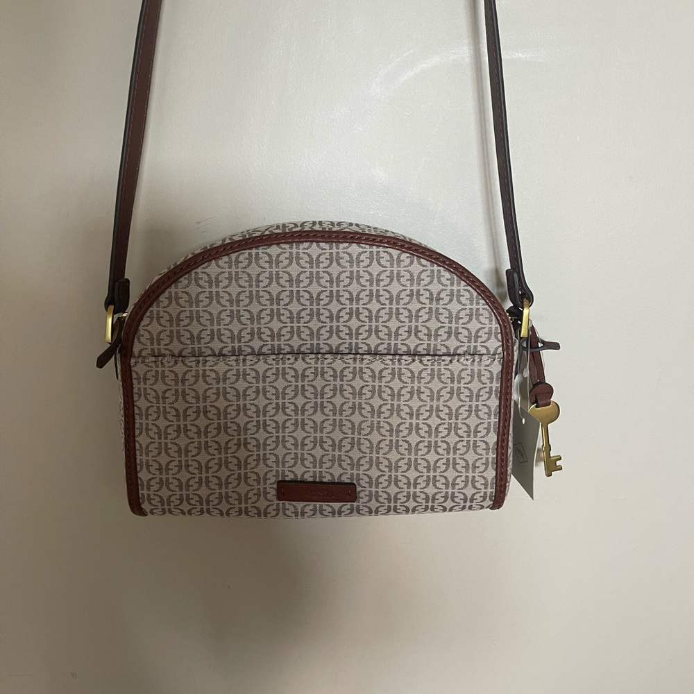 New fossil purse